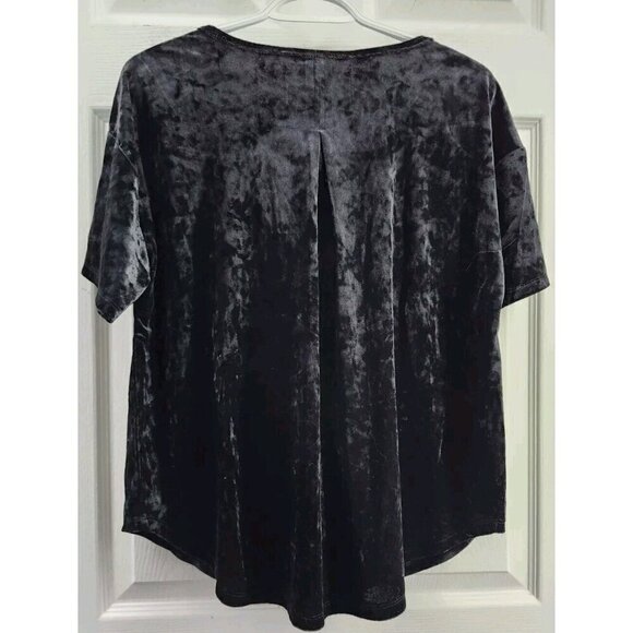 Cupio Black Velvet Draped Neck Top Short Sleeve NWT  Medium - Picture 2 of 7